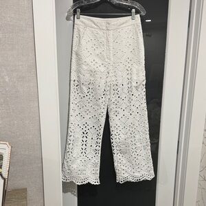 Veronica Beard White Eyelet Cropped Ankle Pants with Scalloped Hem